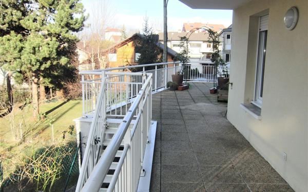 Appartement à vendre    3 pièces • 71,55 m2 La Roche-sur-Foron