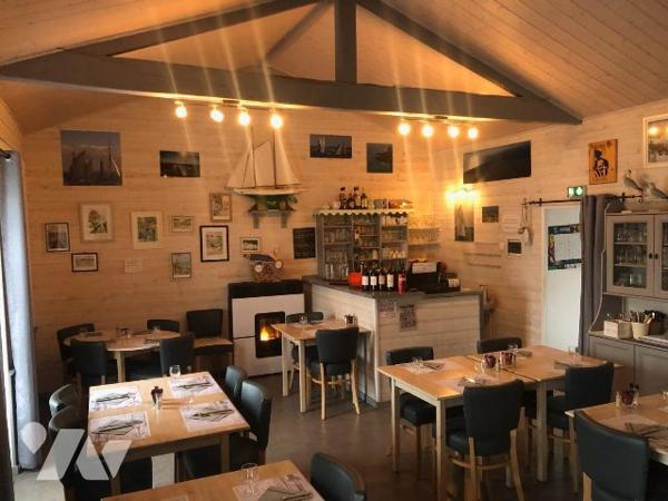 Immeuble à usage commercial L'EPINE (85740)