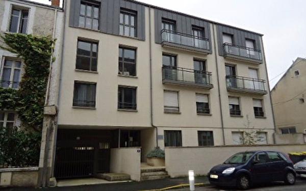 Maison à louer    4 pièces •  Tours