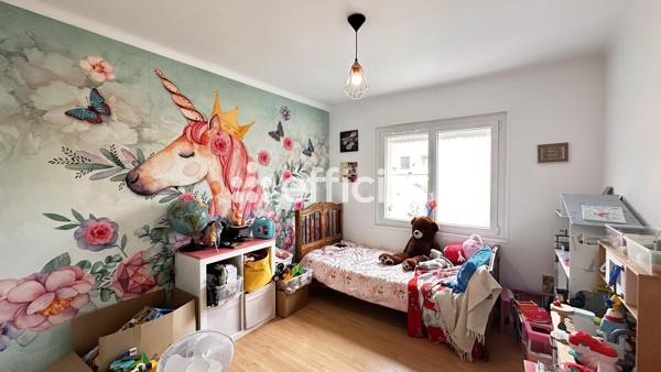 Maison
         6 pièces
        - 132 m² 310 000 € *