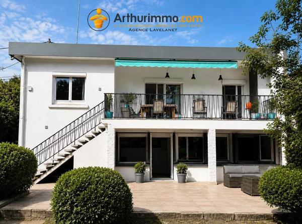 Vente                                                      Maison
                        
                     8 pièces                      158 m2                     à Carcassonne