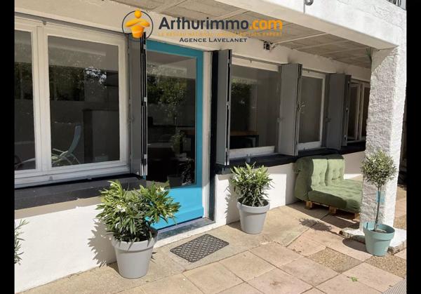 Vente                                                      Maison
                        
                     8 pièces                      158 m2                     à Carcassonne