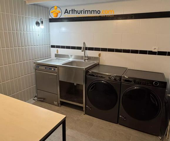 Vente                                                      Maison
                        
                     8 pièces                      158 m2                     à Carcassonne