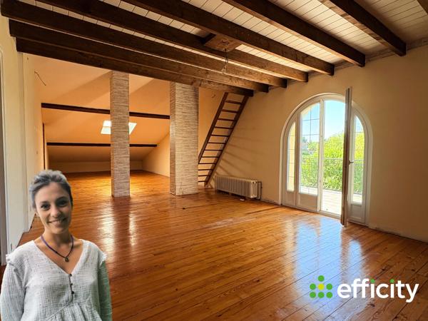 Maison
         8 pièces
        - 306 m² Exclusivité 415 000 € *