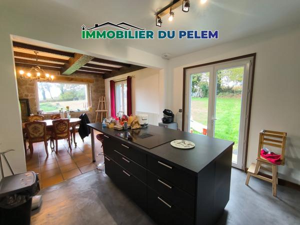 Callac (22160) 0 travaux, 0 vis à vis, à 2 pas des commodités !