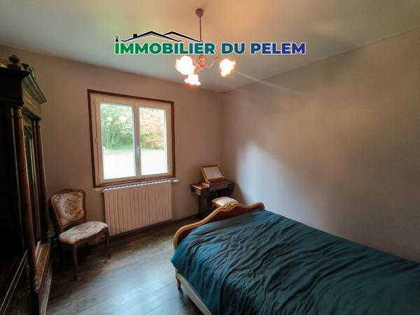 Callac (22160) 0 travaux, 0 vis à vis, à 2 pas des commodités !