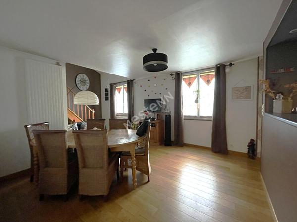 À vendre ? Maison familiale rénovée avec potentiel locatif ? Centre d'Avrillé