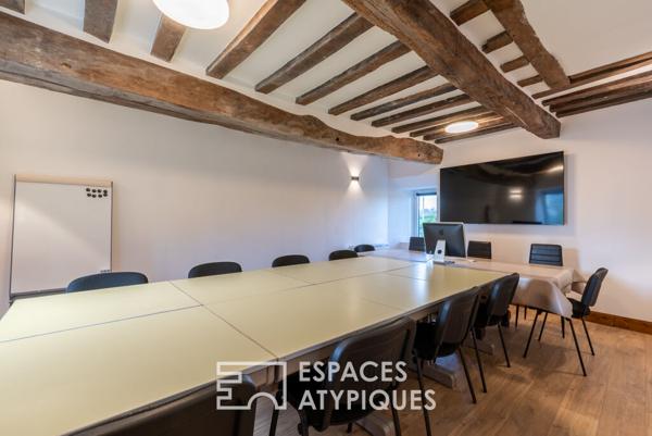 Le Domaine du Golf : Une Vie en Pleine Nature entre swing, possibilités Équestre et Caractère