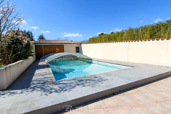 Maison à vendre 9 pièces VERNOUX EN VIVARAIS (07)