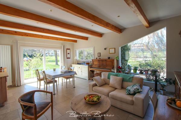 Maison à vendre 9 pièces VERNOUX EN VIVARAIS (07)