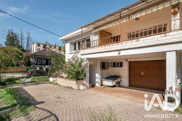 Maison à vendre 7 pièces 175 m² Saint-Martin-d'Hères