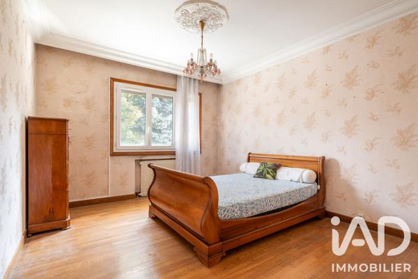 Maison à vendre 7 pièces 175 m² Saint-Martin-d'Hères