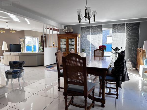 Maison à vendre à Saint-Avé dans le Morbihan (56890), ref : 56003-1421