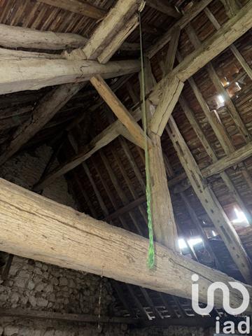 Longère 4 pièces de 100 m² à Chançay (37210)