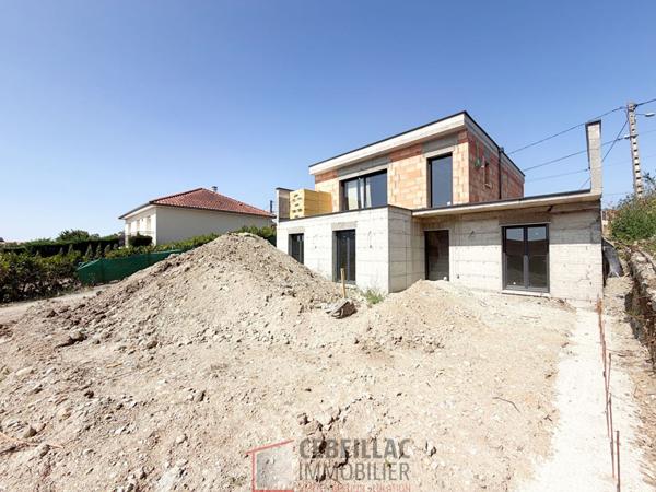 Villa 5 pièce(s) 3 chambre(s) 153.94 m²