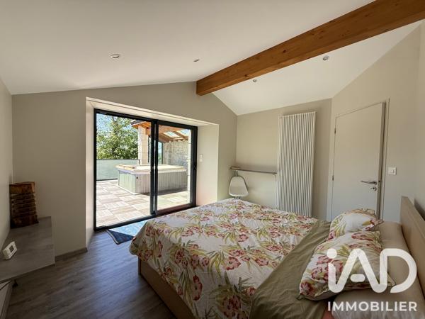 Maison à vendre 7 pièces 330 m² Marlhes