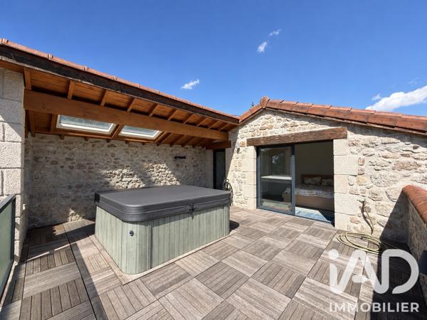 Maison à vendre 7 pièces 330 m² Marlhes
