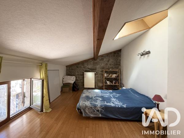 Maison à vendre 7 pièces 330 m² Marlhes