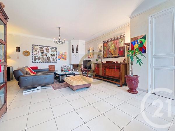 Appartement F4 à vendre  4 pièces - 159 m2 DRAGUIGNAN - 83