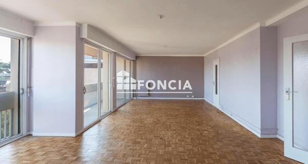 À vendre Appartement 5 pièces 115.55 m² - Tarbes 65000