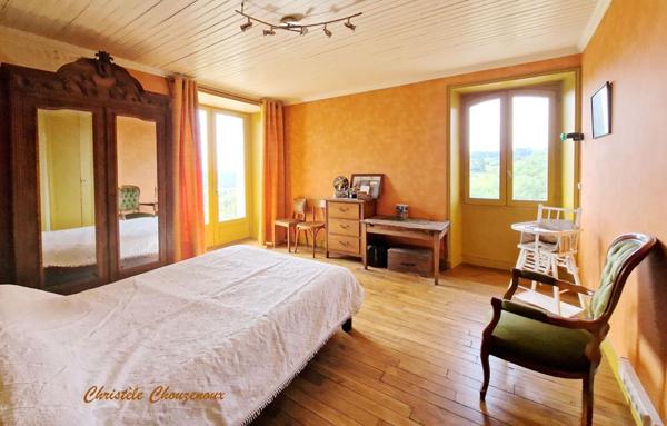 19310 Brignac la plaine : Corps de ferme