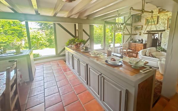 Maison à vendre    7 pièces •  Moirax