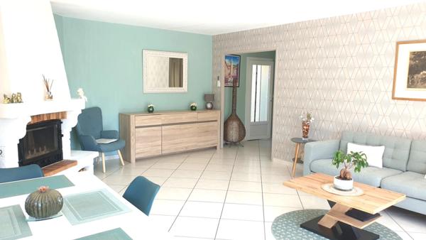 Villa T6 de 163 m² avec piscine sur un terrain de 1 450 m²