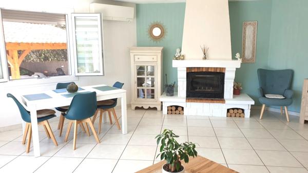 Villa T6 de 163 m² avec piscine sur un terrain de 1 450 m²