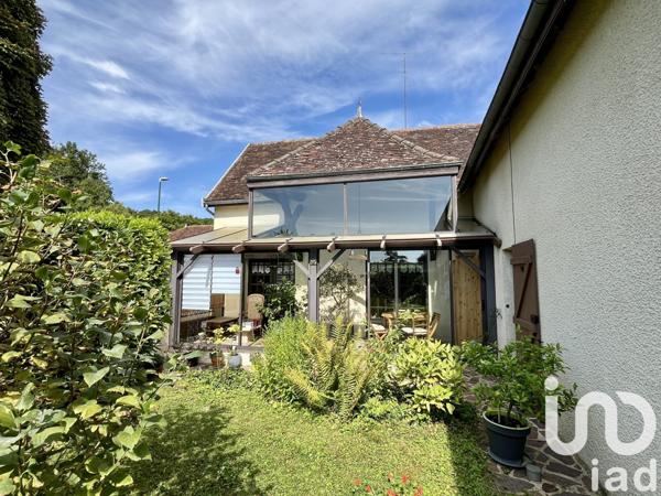 Maison 7 pièces de 221 m² à Vauchassis (10190)