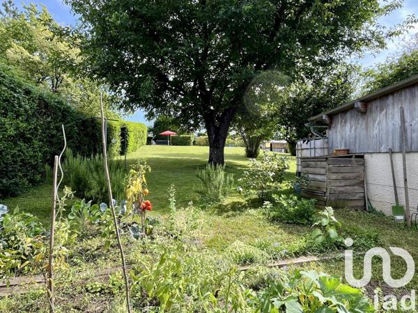 Maison 7 pièces de 221 m² à Vauchassis (10190)