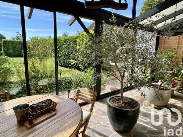 Maison 7 pièces de 221 m² à Vauchassis (10190)