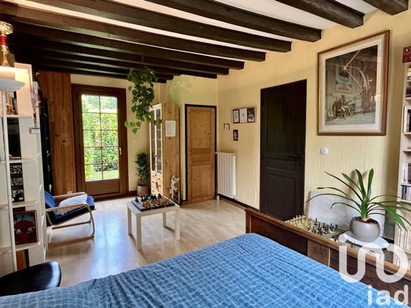 Maison 7 pièces de 221 m² à Vauchassis (10190)