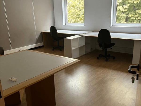 Location Local commercial 1 pièce 26 m² - 91 RUE DU GENERAL MANGIN Grenoble 38100