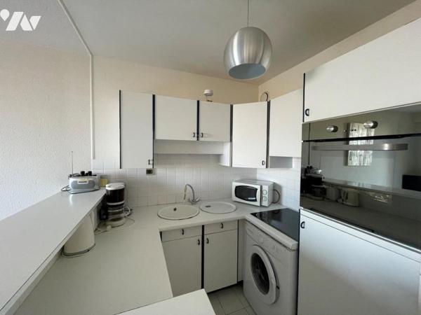SAINT MALO - Bas Sablon - Appartement VUE BASSIN et INTRA-MUROS T2 de 41.66m² - Jardin et cave.