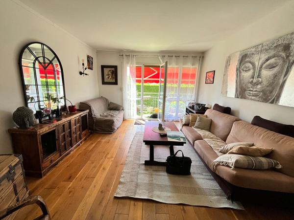 Appartement Dourdan 3 pièce(s) 71.31 m2 et local
