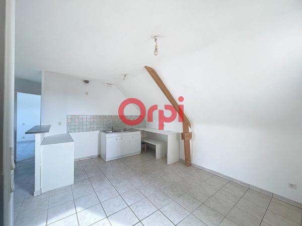 Appartement à louer    2 pièces • 40,74 m2 Questembert