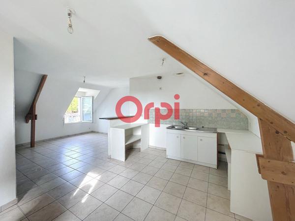 Appartement à louer    2 pièces • 40,74 m2 Questembert