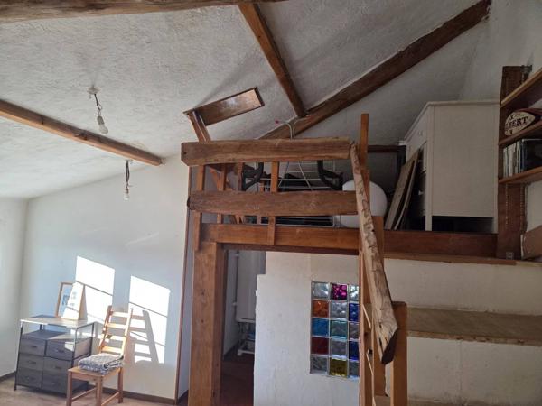 La Placeola – maison de village lumineuse au cœur historique de PIGNANS