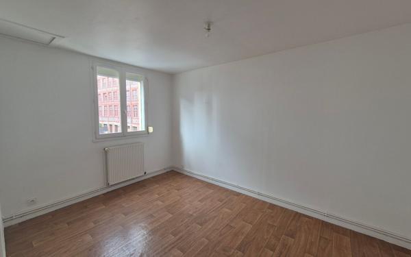 Appartement à louer    3 pièces • 75 m2 Elbeuf