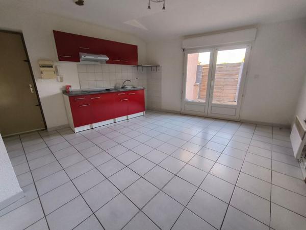 NARBONNE - Appartement T2 à louer avec Terrasse d'environ 25 m²