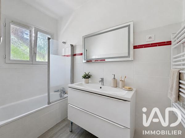 Maison à vendre 5 pièces 144 m² Tourrettes
