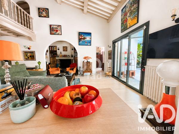 Maison à vendre 6 pièces 196 m² Saint-Raphaël