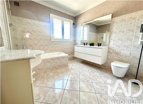 Maison à vendre 4 pièces 114,5 m² Orange