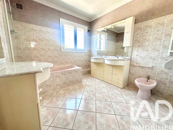 Maison à vendre 4 pièces 114,5 m² Orange