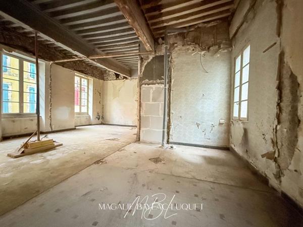 CARCASSONNE APPARTEMENT T3 1ER ETAGE/2