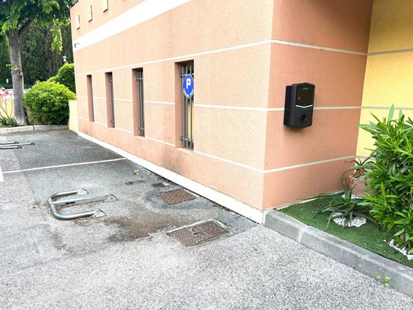 Cagnes Sur Mer Très beau 3 P de 78 m2 Terrasse Piscine Garage Parking Cave