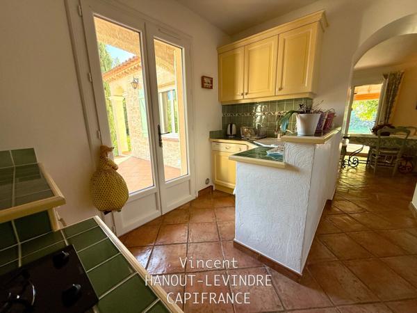Maison à vendre 11 pièces SALERNES (83)