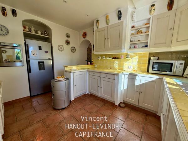 Maison à vendre 11 pièces SALERNES (83)