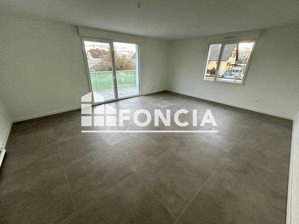 Location Appartement 4 pièces 81 m² - 56 RUE DES VOSGES Ostwald 67540