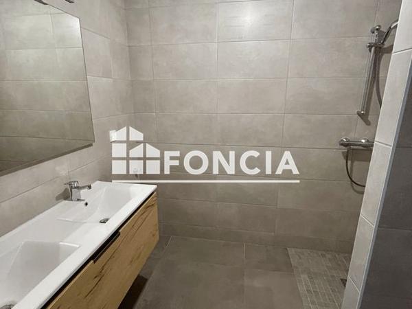 Location Appartement 4 pièces 81 m² - 56 RUE DES VOSGES Ostwald 67540